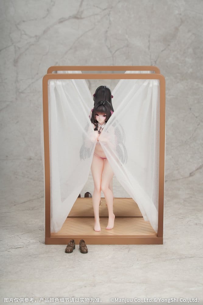 Azur Lane Gift+ PVC Figure 1/8 Trinidad Trapper in the Changing Room Ver. 23 cm 6971804911790