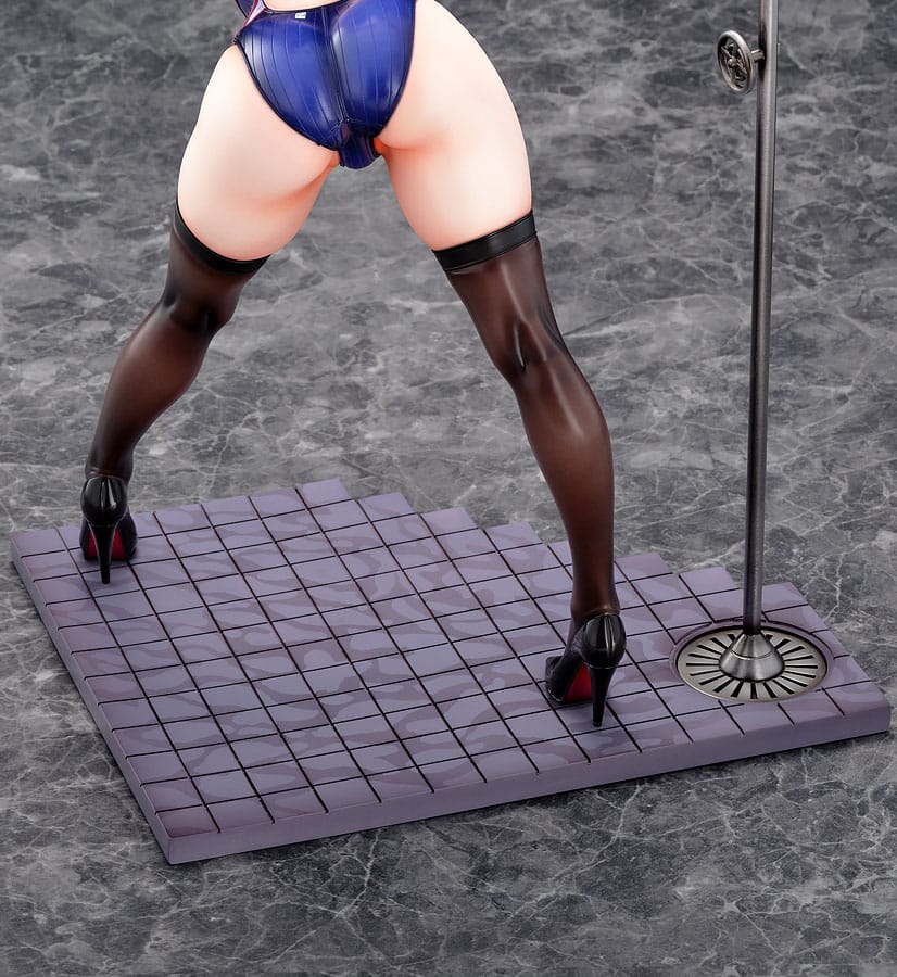 Ulrich Original Character PVC Statue 1/5.5 Nagisa Hayami Swimwear Only Ver. 34 cm  4562271933426