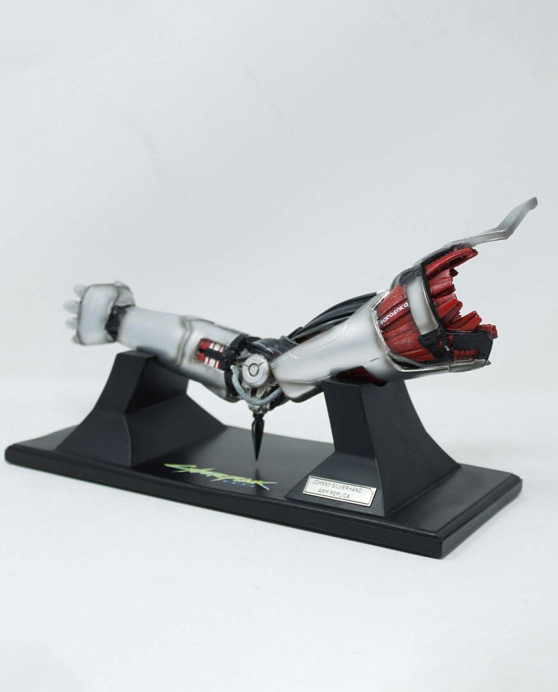 Cyberpunk: Edgerunners Replica Silverhand Arm 30 cm  3760116366793