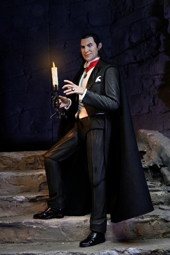 Universal Monsters Action Figure Ultimate Dracula (Transylvania) 18 cm 0634482048146