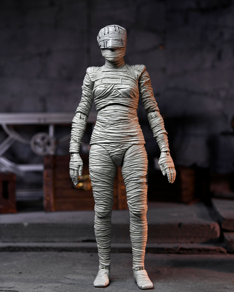 Universal Monsters Action Figure Ultimate Bride of Frankenstein (Color) 18 cm 0634482048207