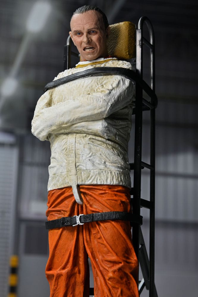 The Silence of the Lambs Action Figure Dr. Hannibal Lecter (Masked) 18 cm        0634482055007