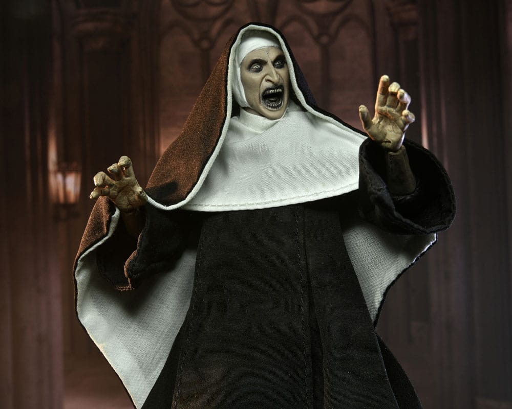 The Conjuring Universe Figure Ultimate The Nun (Valak) 18 cm 0634482419786