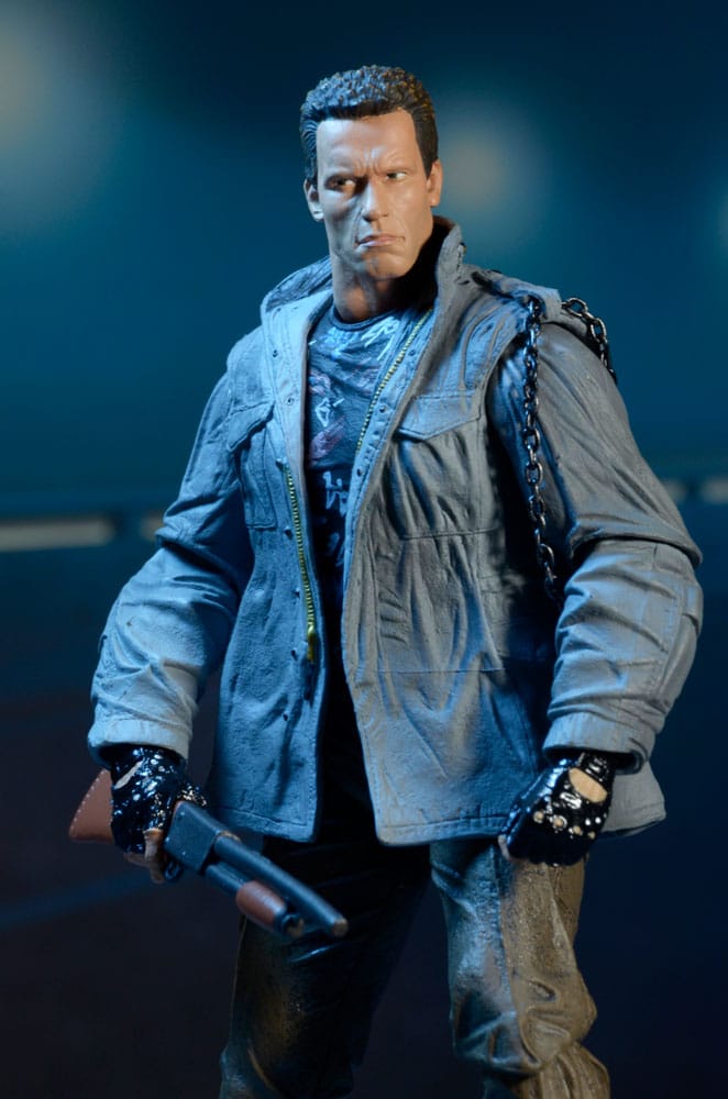 Terminator Action Figure Ultimate T-800 (Tech Noir) 18 cm 0634482519110