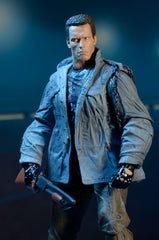 Terminator Action Figure Ultimate T-800 (Tech Noir) 18 cm 0634482519110