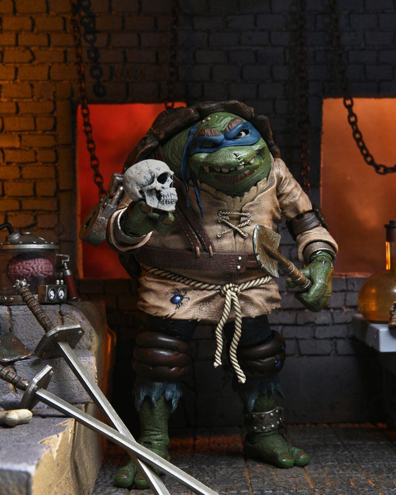 Universal Monsters x Teenage Mutant Ninja Turtles Action Figure Ultimate Leonardo as The Hunchback 18 cm 0634482541869
