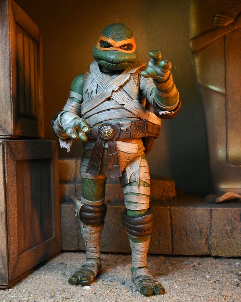 Universal Monsters x Teenage Mutant Ninja Turtles Action Figure Ultimate Michelangelo as The Mummy 18 cm 0634482541876