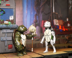 Teenage Mutant Ninja Turtles: The Last Ronin Action Figure Ultimate Casey Marie with Baby Odyn & Uno 17 cm 0634482544099