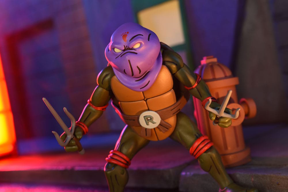 Teenage Mutant Ninja Turtles Action Figure Ultimate Dark Leo 18 cm 0634482545287