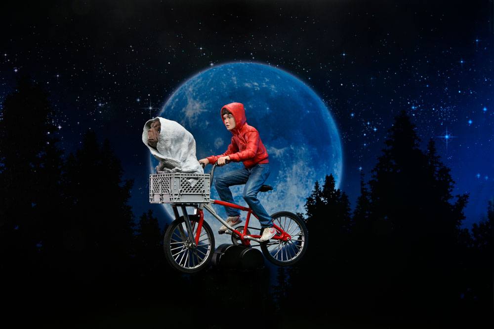 E.T. the Extra-Terrestrial Action Figure Elliott & E.T. on Bicycle 13 cm 0634482550656
