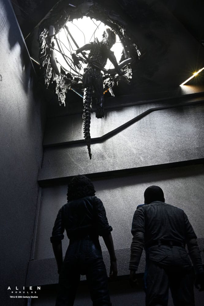 Alien: Romulus Action Figure Deluxe Suspended Lab Xenomorph XX121 18 cm 0634482517437