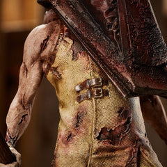 Silent Hill PVC Statue Red Pyramid Thing 30 cm 5056280449836