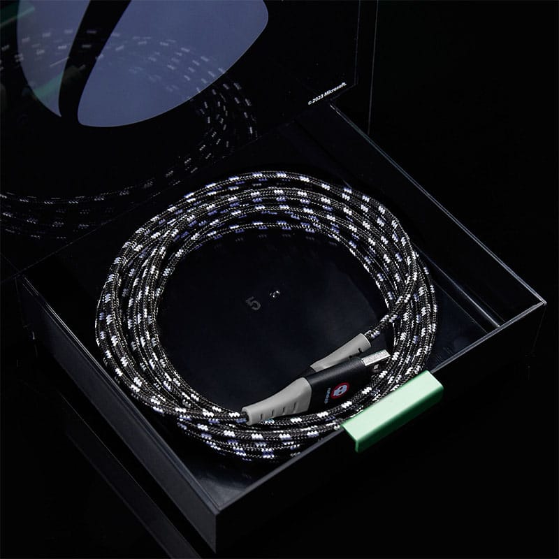 Xbox Gaming Locker with lightening  5056280455844