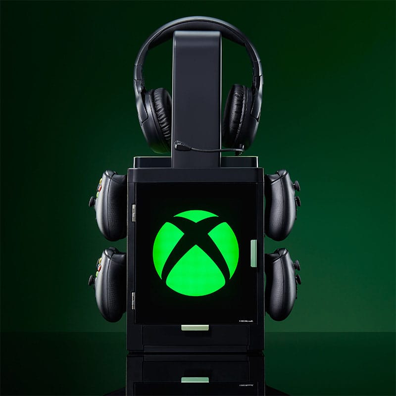 Xbox Gaming Locker with lightening  5056280455844
