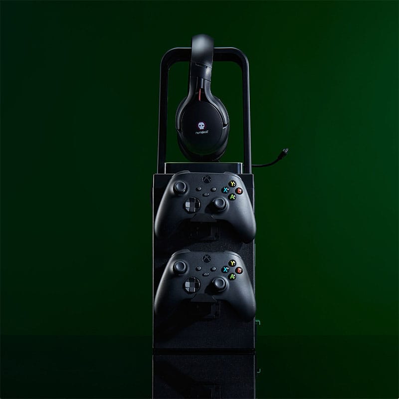 Xbox Gaming Locker with lightening  5056280455844