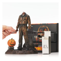 Halloween Countdown Character Advent Calendar Model Kit Michael Myers 5056280458555