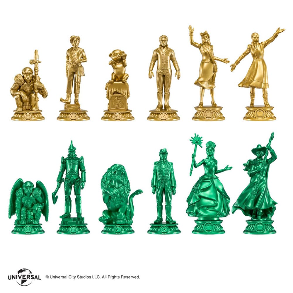 Wicked: For Good Chess Set Shiz vs. Emerald City 0849421011574