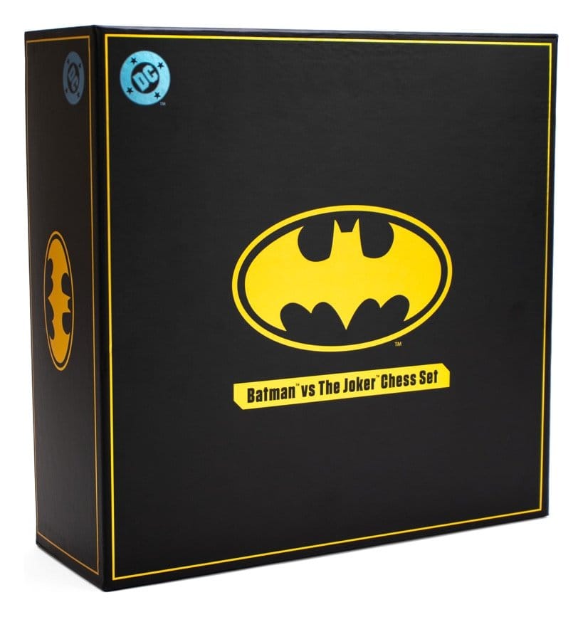 DC Comics Schachspiel Batman vs. The Joker 47 cmDC Comics Chess Set Batman vs. The Joker 47 cmDC Comics Jeu d'échecs Batman vs. The Joker 47 cmDC Comics Juego de Ajedrez Batman vs. The Joker 47 cm 0849421011864