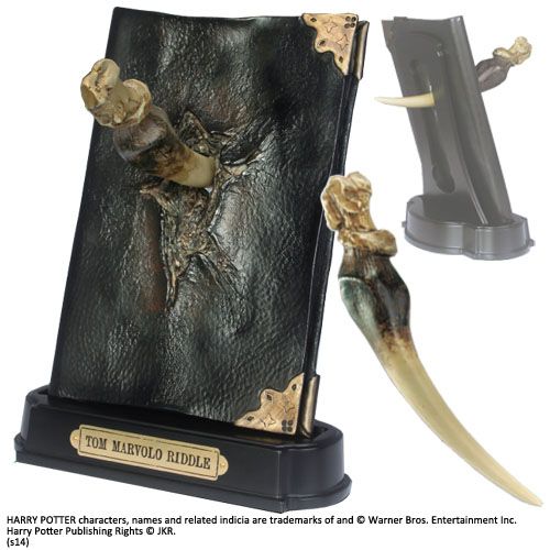 Harry Potter Replica 1/1 Basilisk Fang and Tom Riddle Diary 849241002363