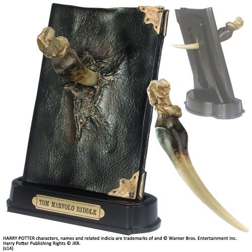 Harry Potter Replica 1/1 Basilisk Fang and Tom Riddle Diary 0849421002367