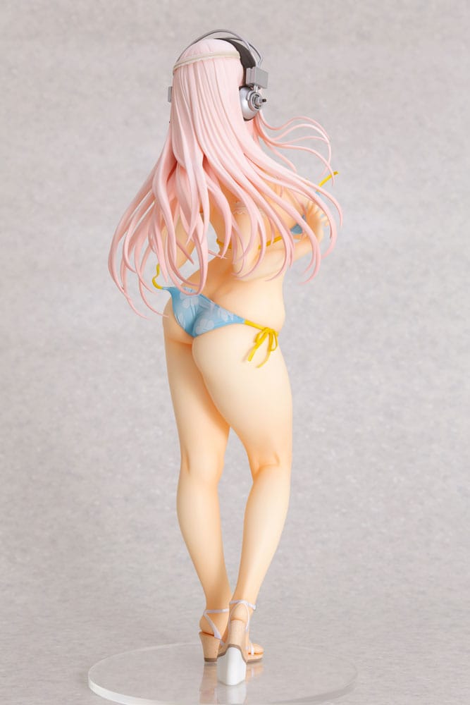 Super Sonico Statue 1/4.5 Super Sonico Summer Vacation Ver. 35 cm 4582292603580