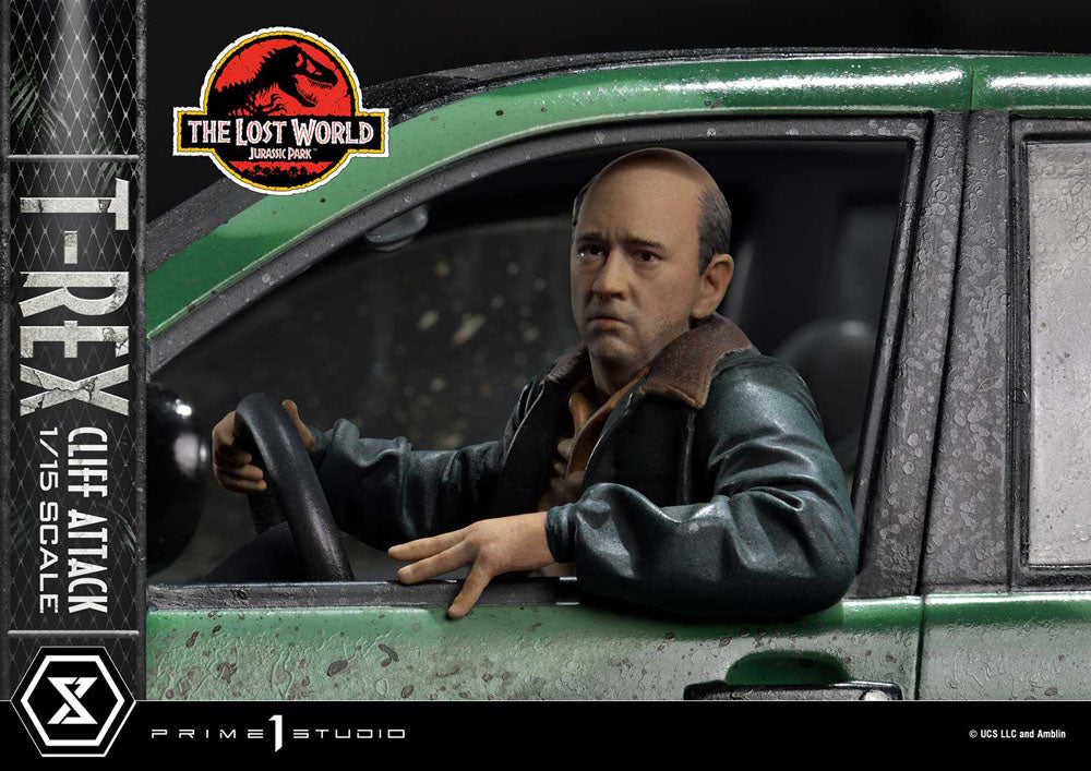 Jurassic World: The Lost World Statue 1/15 T-Rex Cliff Attack 53 cm 4582647121004