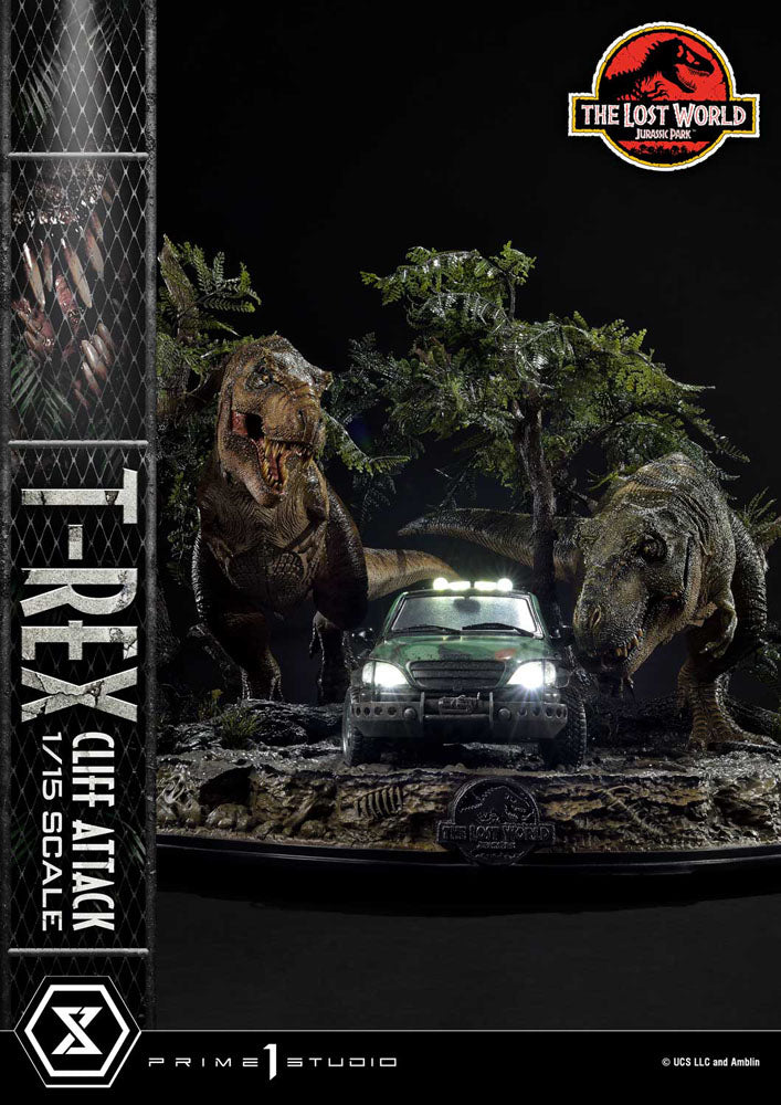 Jurassic World: The Lost World Statue 1/15 T-Rex Cliff Attack Bonus Version 53 cm 4582647121011