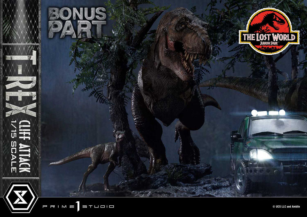 Jurassic World: The Lost World Statue 1/15 T-Rex Cliff Attack Bonus Version 53 cm 4582647121011