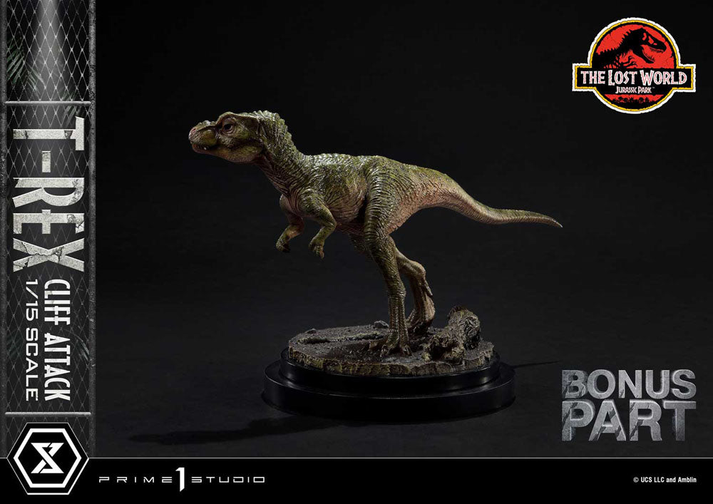 Jurassic World: The Lost World Statue 1/15 T-Rex Cliff Attack Bonus Version 53 cm 4582647121011