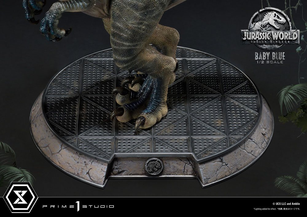 Jurassic World: Fallen Kingdom Prime Collectibles Statue 1/2 Baby Blue 34 cm 4580708035994