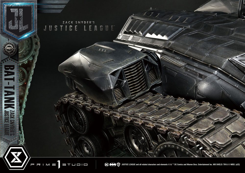 Zack Snyder's Justice League Museum Masterline Diorama Bat-Tank 36 cm 4580708042107