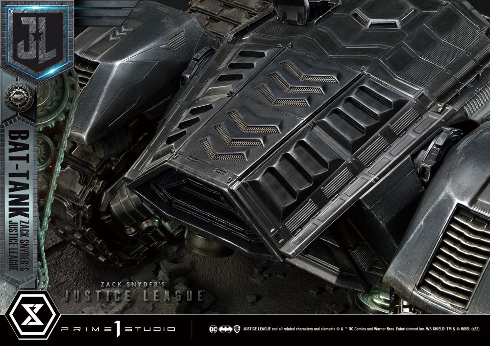 Zack Snyder's Justice League Museum Masterline Diorama Bat-Tank 36 cm 4580708042107