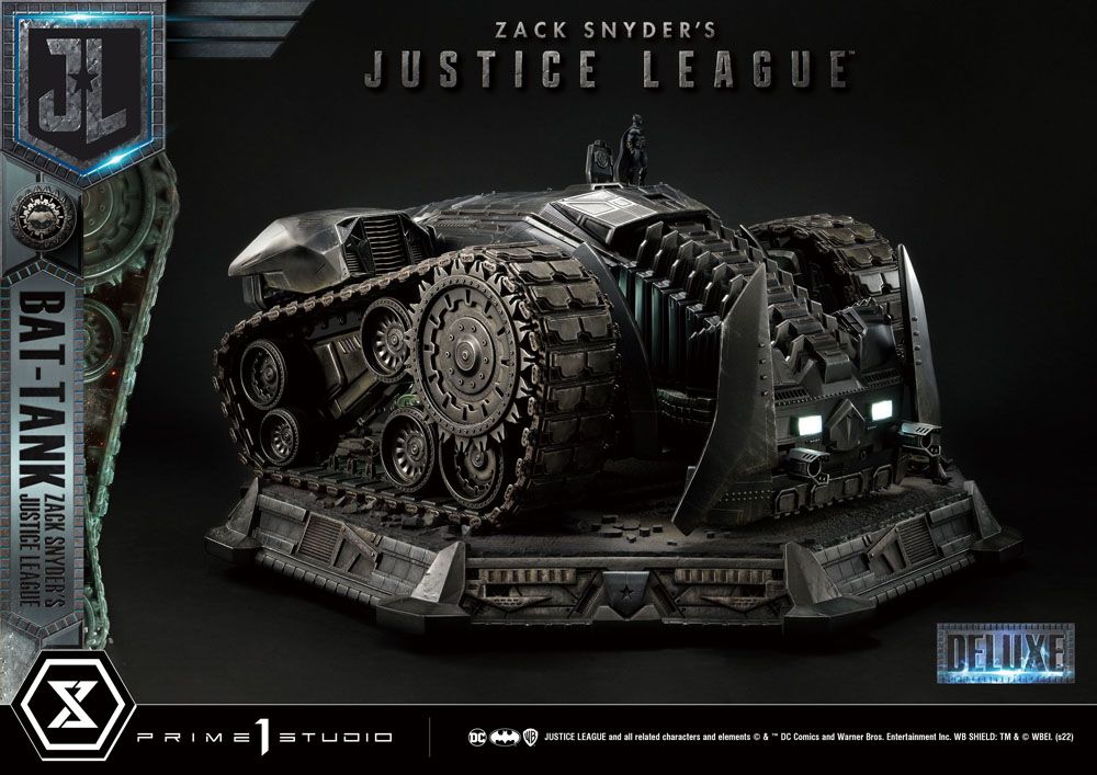 Zack Snyder's Justice League Museum Masterline Diorama Bat-Tank Deluxe Version 36 cm 4580708042114
