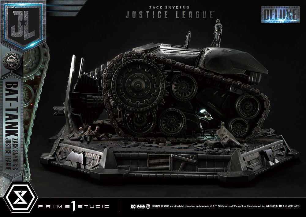 Zack Snyder's Justice League Museum Masterline Diorama Bat-Tank Deluxe Version 36 cm 4580708042114