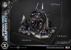 Transformers: Dark of the Moon (Film) Museum Masterline Statue Optimus Prime Weapons Depot 127 cm 4582647121059