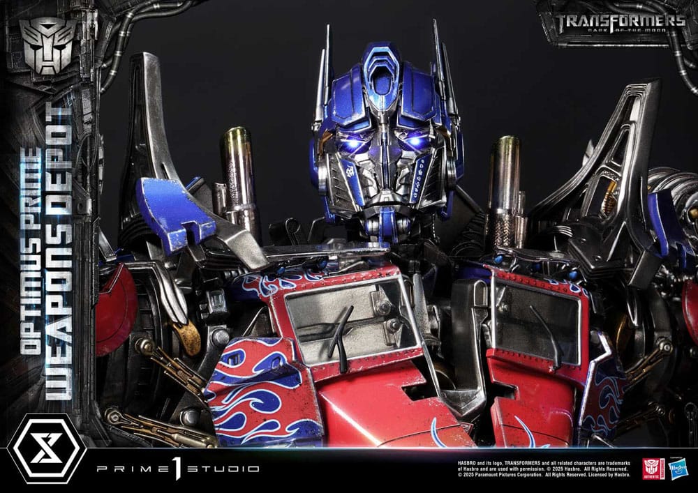 Transformers: Dark of the Moon (Film) Museum Masterline Statue Optimus Prime Weapons Depot 127 cm 4582647121059