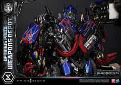 Transformers: Dark of the Moon (Film) Museum Masterline Statue Optimus Prime Weapons Depot 127 cm 4582647121059