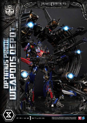 Transformers: Dark of the Moon (Film) Museum Masterline Statue Optimus Prime Weapons Depot 127 cm 4582647121059
