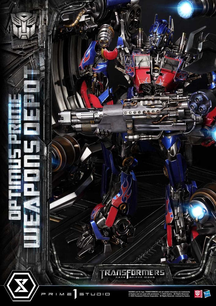 Transformers: Dark of the Moon (Film) Museum Masterline Statue Optimus Prime Weapons Depot 127 cm 4582647121059