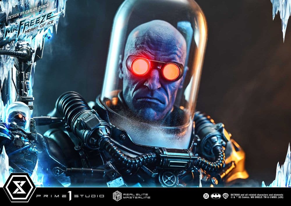 DC Comics Real Elite Masterline Series Statue 1/3 Batman (Comics) Mr. Freeze Heart of Ice (Design by Carlos D'Anda) 82 cm 4582647125491