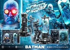 DC Comics Real Elite Masterline Series Statue 1/3 Batman (Comics) Mr. Freeze Heart of Ice (Design by Carlos D'Anda) 82 cm 4582647125491