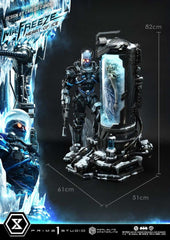 DC Comics Real Elite Masterline Series Statue 1/3 Batman (Comics) Mr. Freeze Heart of Ice (Design by Carlos D'Anda) Deluxe Version 82 cm 4582647125507