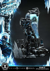 DC Comics Real Elite Masterline Series Statue 1/3 Batman (Comics) Mr. Freeze Heart of Ice (Design by Carlos D'Anda) Deluxe Version 82 cm 4582647125507