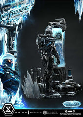 DC Comics Real Elite Masterline Series Statue 1/3 Batman (Comics) Mr. Freeze Heart of Ice (Design by Carlos D'Anda) Deluxe Version 82 cm 4582647125507