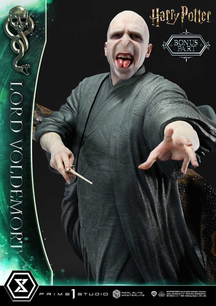 Harry Potter Real Elite Masterline Series Statue 1/4 Lord Voldemort Bonus Version 83 cm     4582647122186