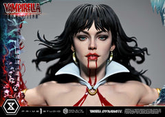 Vampirella Real Elite Masterline Series Statue 1/3 Temptation 100 cm 4582647125194