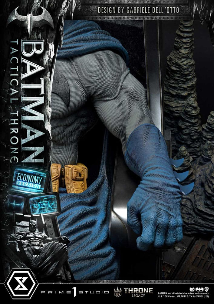 DC Comics Throne Legacy Collection Statue 1/3 Batman Tactical Throne Economy Version 46 cm 4580708047270