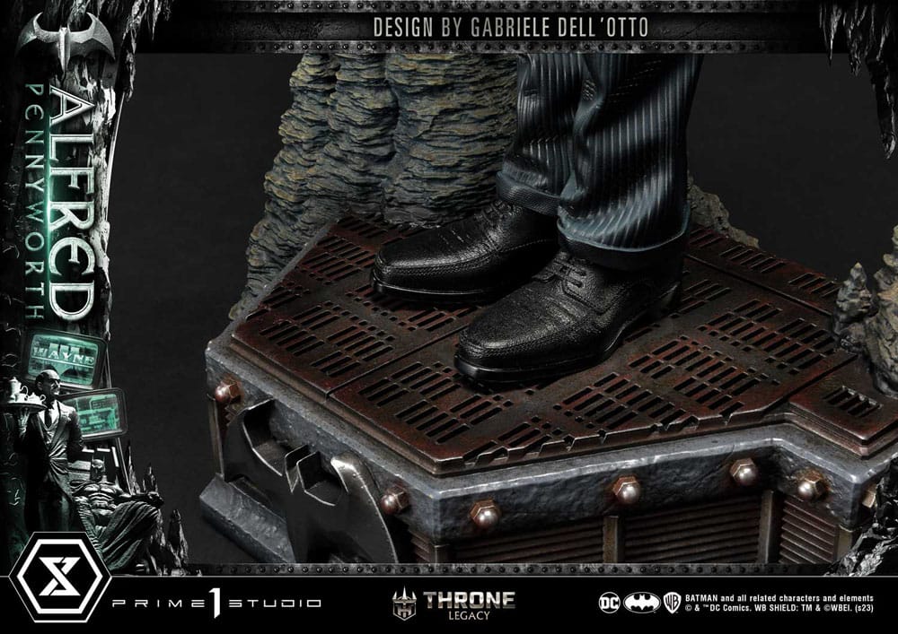 DC Comics Throne Legacy Series Statue Alfred Pennyworth (Batman Comics) Bonus Version 57 cm 4580708048154