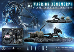 Aliens (Film) Ultimate Diorama Masterline Statue Warrior Xenomorph for Queen Alien 23 cm 4582647124975