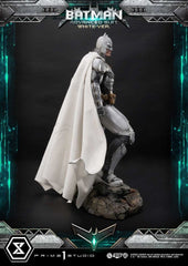 DC Comics Ultimate Museum Masterline Statue Batman Advanced Suit White Version (Design By Josh Nizzi) 51 cm 4582647125989